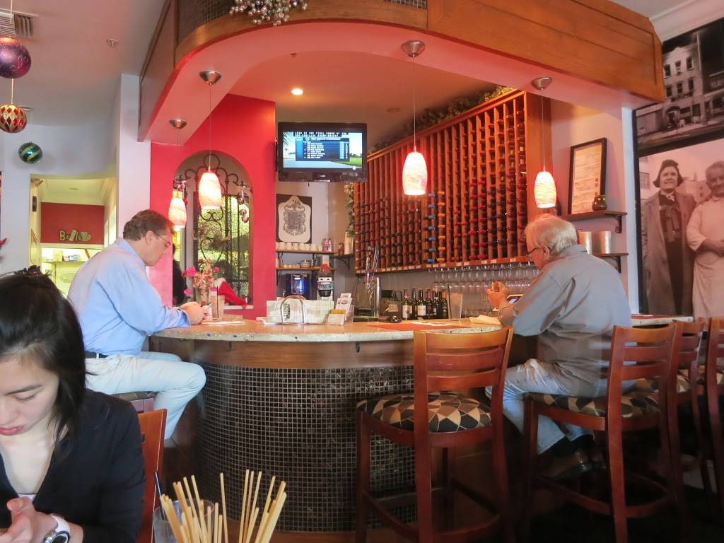 Parmesan Petes | restaurant | 7935 Airport-Pulling Rd, Naples, FL 34109, USA | 2399923663 OR +1 239-992-3663