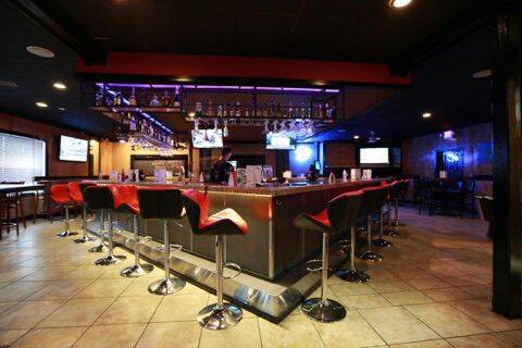 Beer 4 U Sports Bar | restaurant | 2177 Crain Hwy, Waldorf, MD 20601, USA | 2407547429 OR +1 240-754-7429