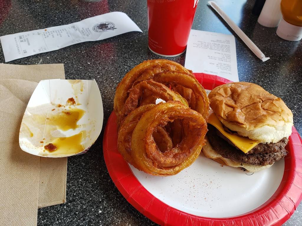 The Varsity Dawsonville | restaurant | 73 Bethel Lane, Dawsonville, GA 30534, USA | 7062657273 OR +1 706-265-7273