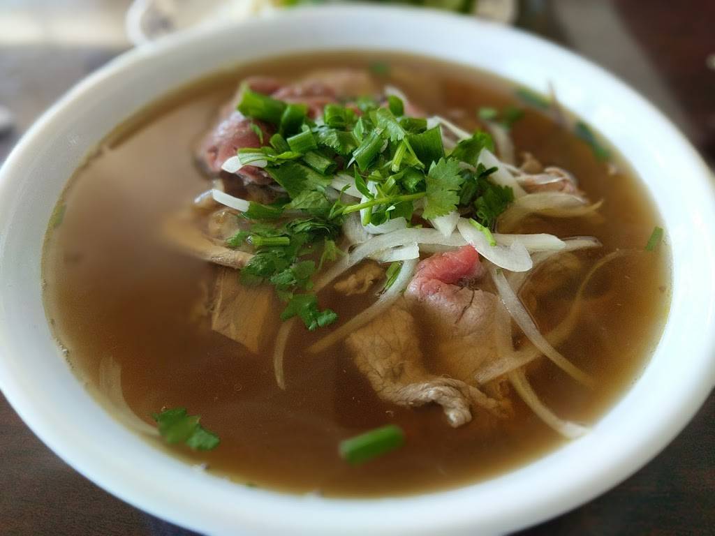 Viet Huong Restaurant | restaurant | 10727 Garvey Ave, El Monte, CA 91733, USA | 6264542590 OR +1 626-454-2590