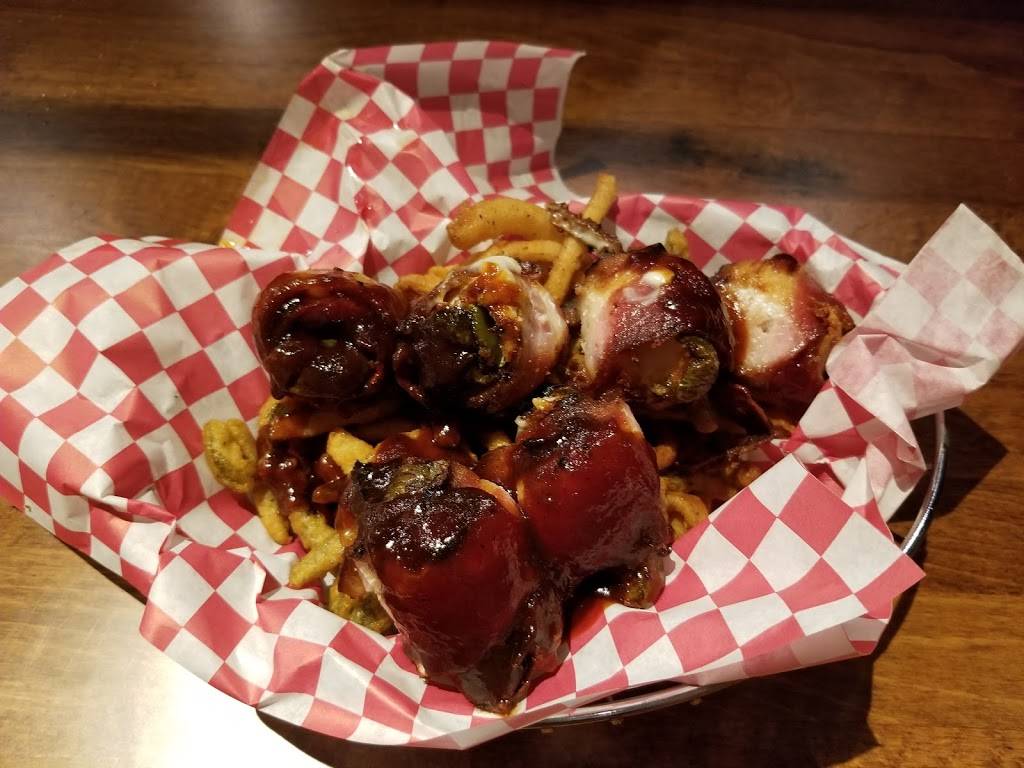 Elm Fork Taphouse | restaurant | 1221 Turbeville Rd, Hickory Creek, TX 75065, USA | 9402797100 OR +1 940-279-7100