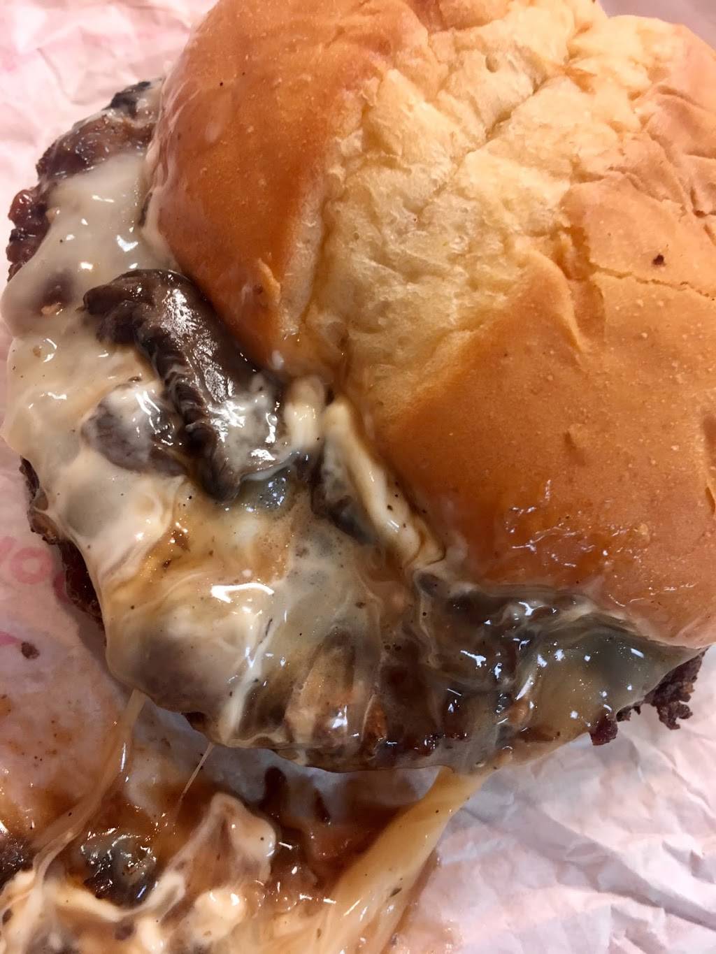 Dairy Queen Grill & Chill | restaurant | 13623 W Camino Del Sol, Sun City West, AZ 85375, USA | 6232146542 OR +1 623-214-6542