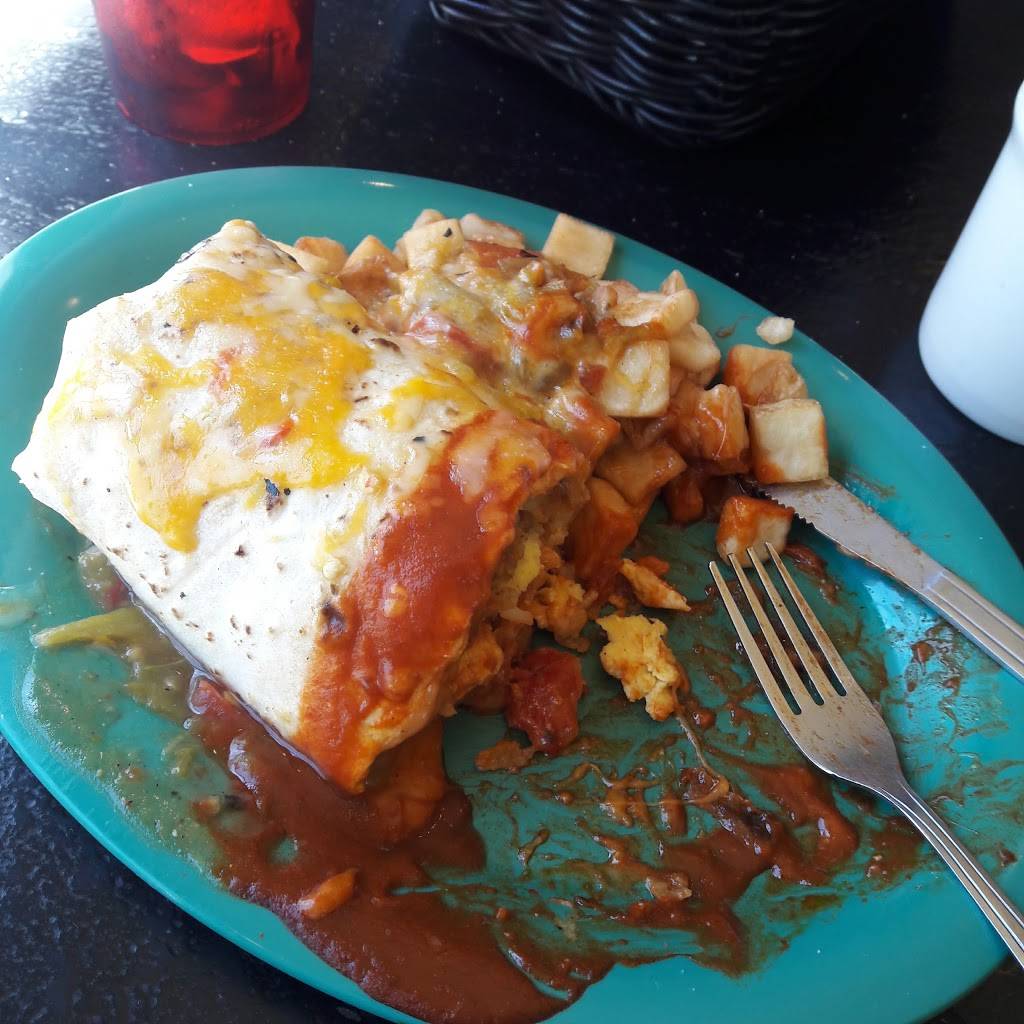 Hello Deli | restaurant | 7600 Jefferson St NE, Albuquerque, NM 87109, USA | 5057973354 OR +1 505-797-3354