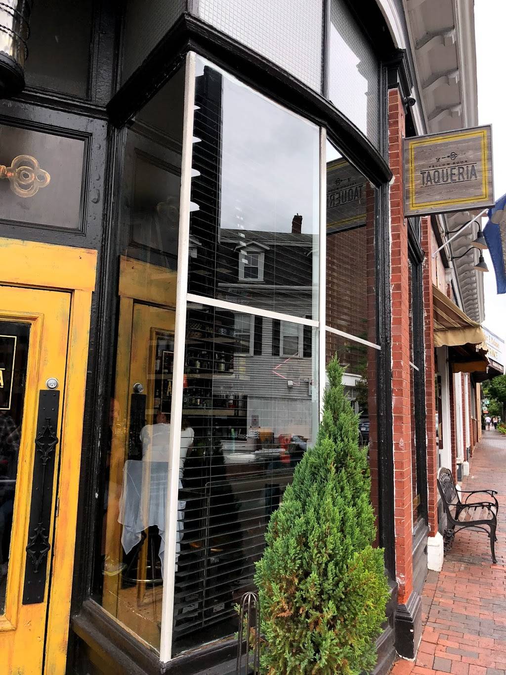 Yellow Door Taqueria | restaurant | 2297 Dorchester Ave, Boston, MA 02124, USA | 8572674201 OR +1 857-267-4201