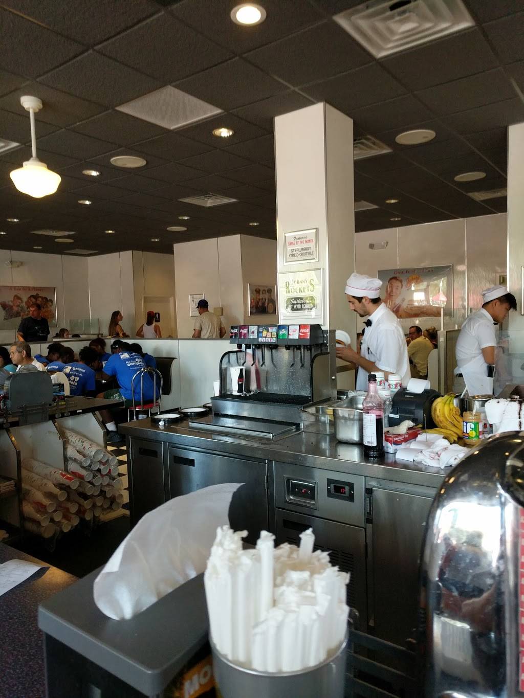 Johnny Rockets | restaurant | 1 Cedar Point Dr, Sandusky, OH 44870, USA | 4196260830 OR +1 419-626-0830