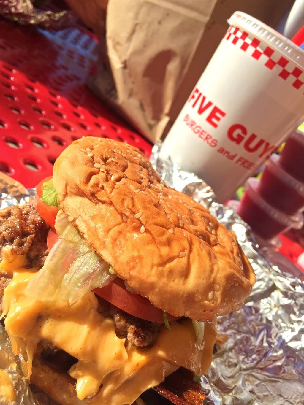 Five Guys | meal takeaway | 5332 McFarland Dr, Durham, NC 27707, USA | 9194893555 OR +1 919-489-3555