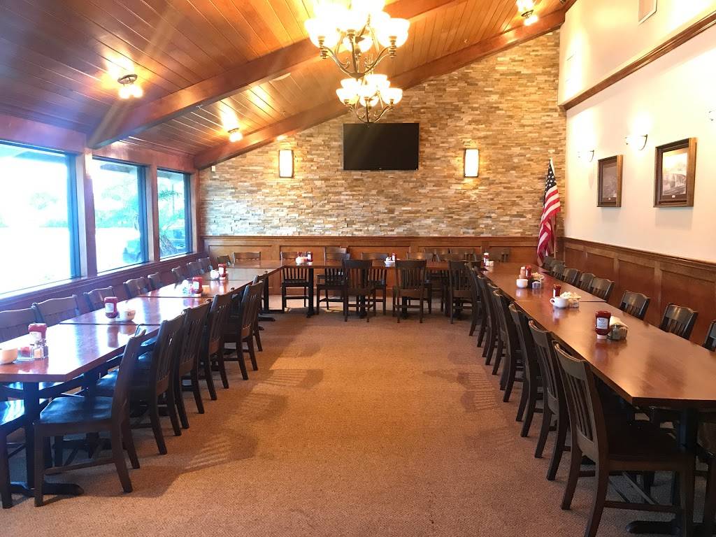 Kelleys Country Cookin | restaurant | 11555 W Airport Blvd, Meadows Place, TX 77477, USA | 2812773367 OR +1 281-277-3367