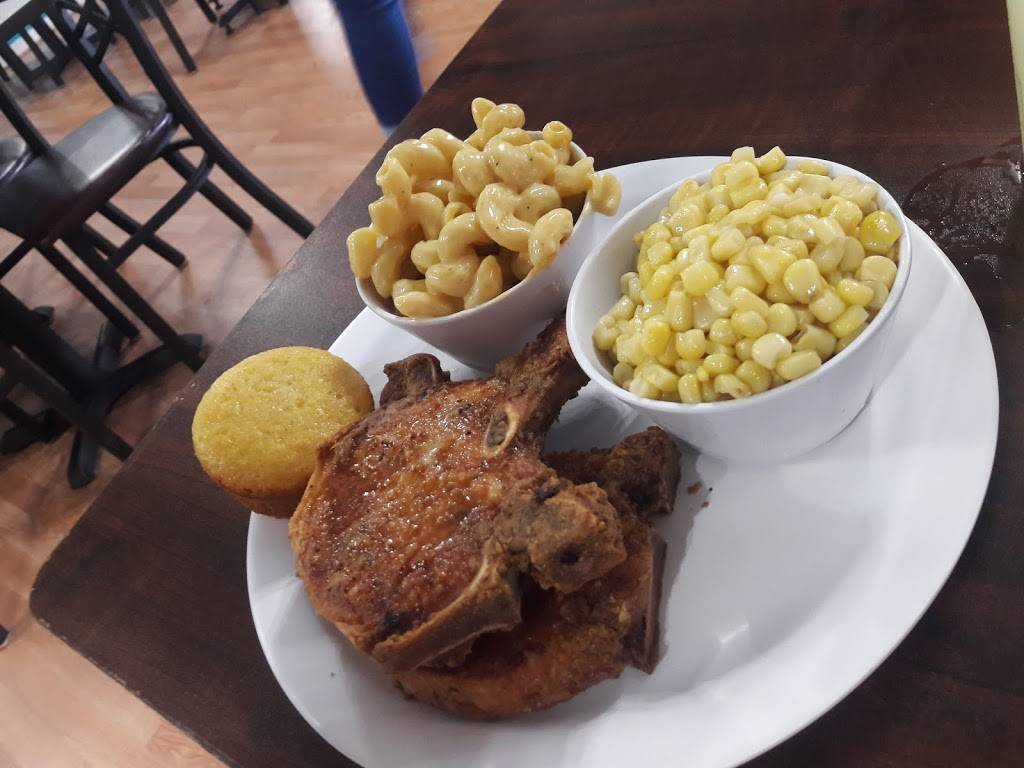 Eva Maes Kitchen | restaurant | 313 N Main St, Elgin, TX 78621, USA | 5122856553 OR +1 512-285-6553