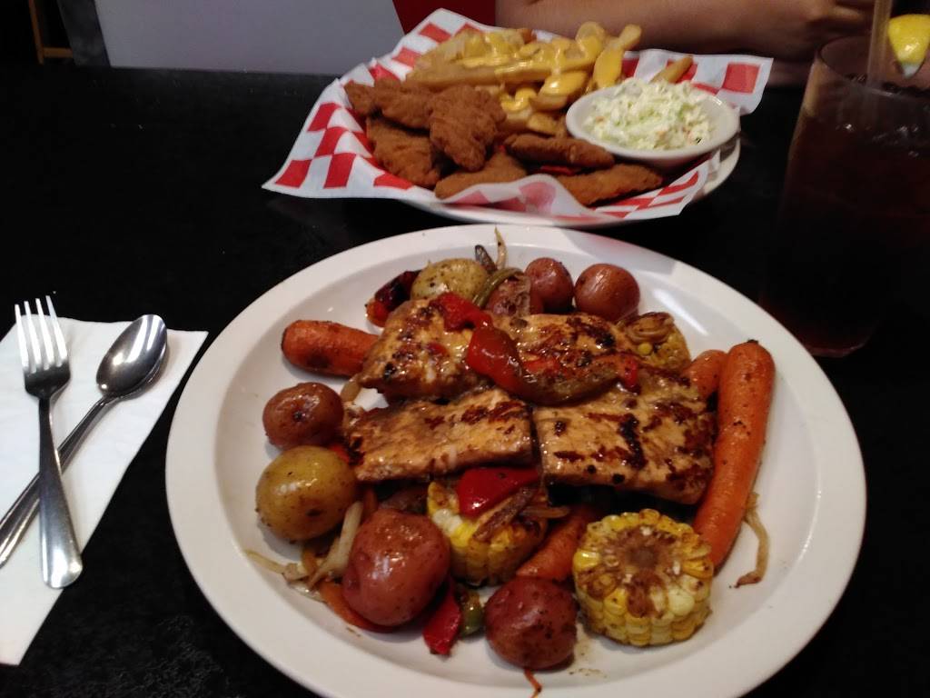 Miss Philly Grill | restaurant | 4211, 2957 Philmont Ave, Huntingdon Valley, PA 19006, USA | 2159477872 OR +1 215-947-7872