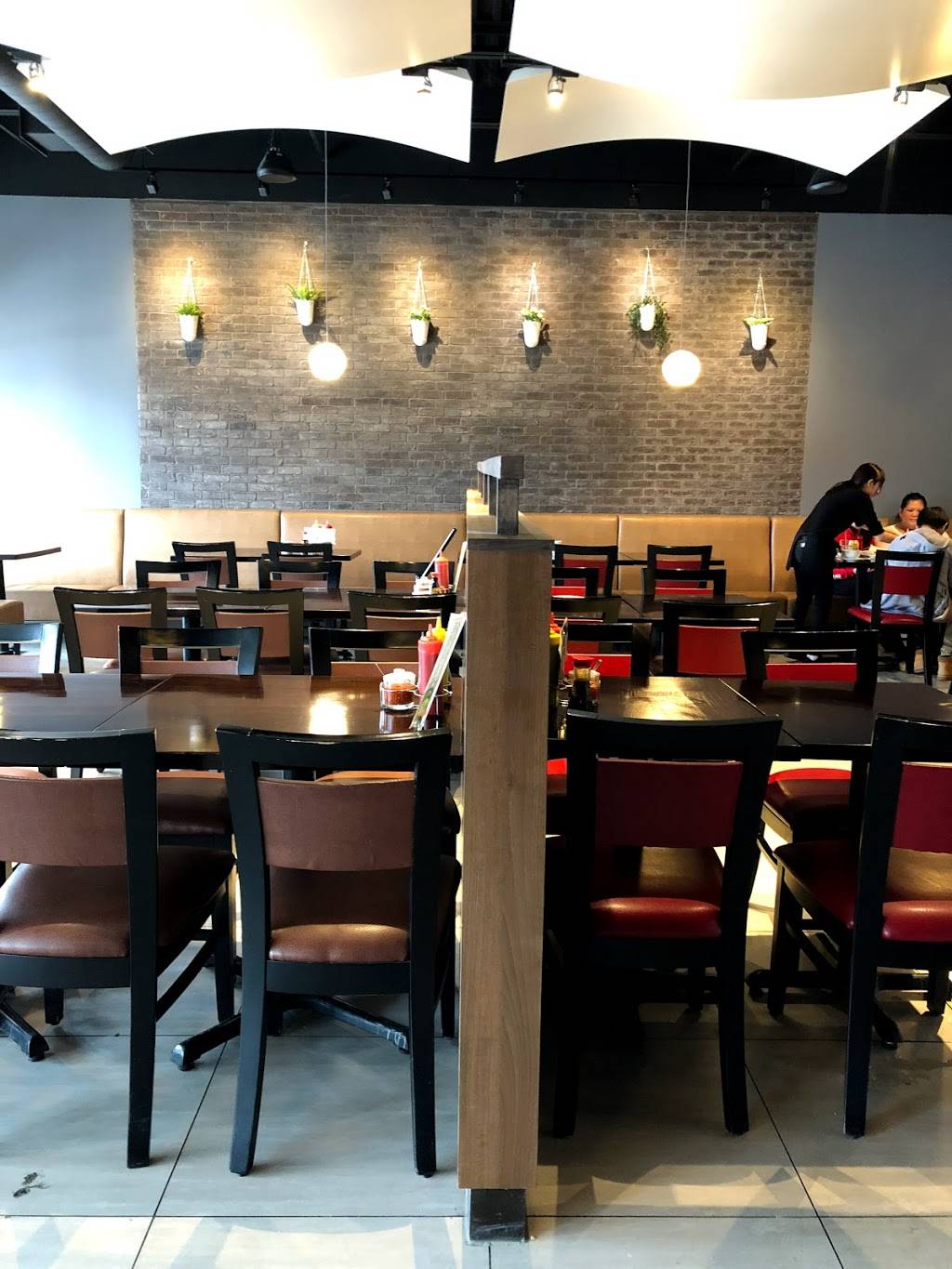 Phomono Vietnamese Cuisine | restaurant | 2215 Steeles Ave W C4-5, North York, ON M3J 3N2, Canada | 4167369777 OR +1 416-736-9777