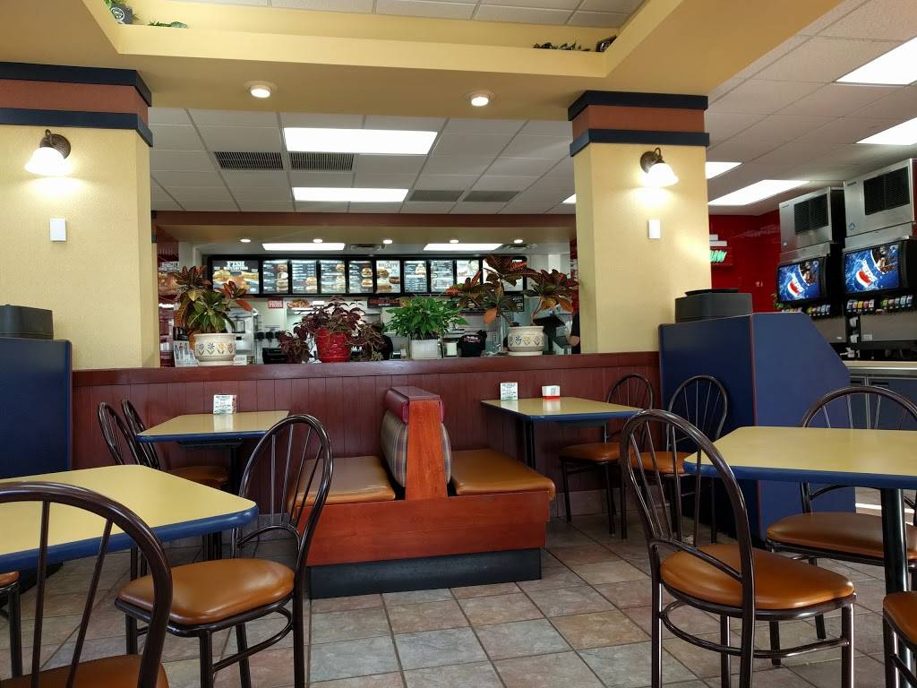 Arbys | restaurant | 605 Potomac Station Dr, Leesburg, VA 20176, USA | 7037798124 OR +1 703-779-8124