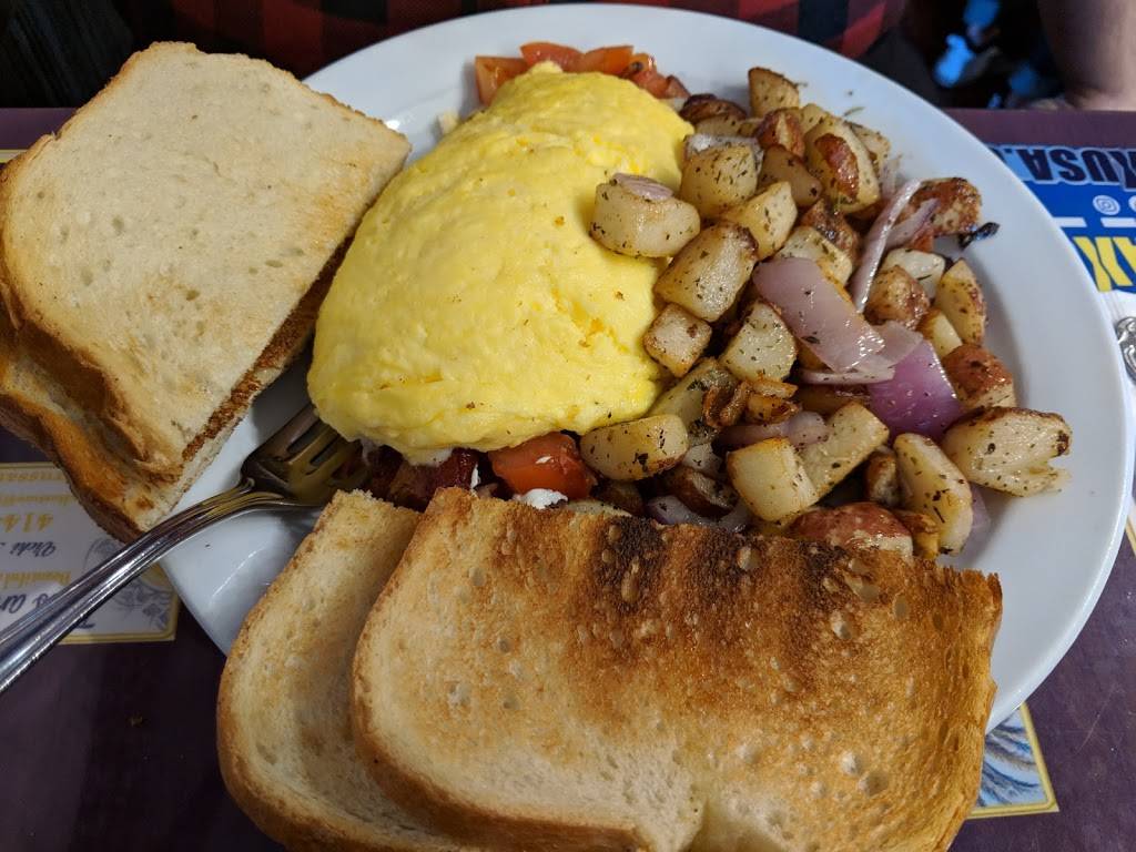 Marvins Restaurant | restaurant | 1112 Grant Ave, Novato, CA 94945, USA | 4158924482 OR +1 415-892-4482