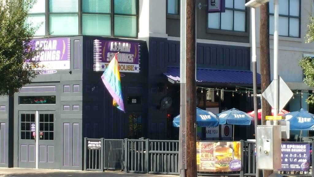 Cedar Springs Tap House | restaurant | 4123 Cedar Springs Rd #100, Dallas, TX 75219, USA | 2143777446 OR +1 214-377-7446