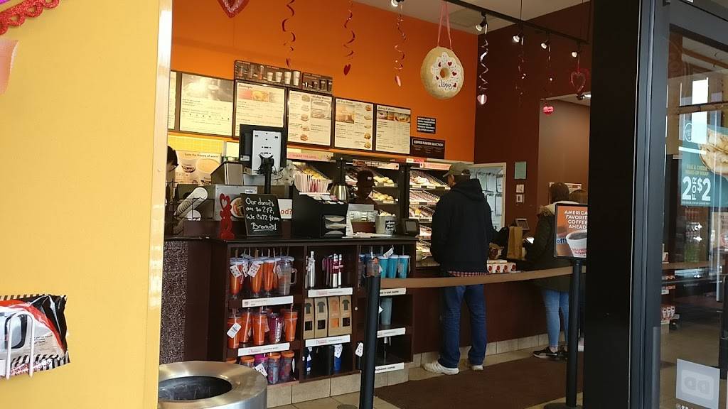 Dunkin | cafe | 2560 E 146th St, Carmel, IN 46033, USA | 3178444830 OR +1 317-844-4830