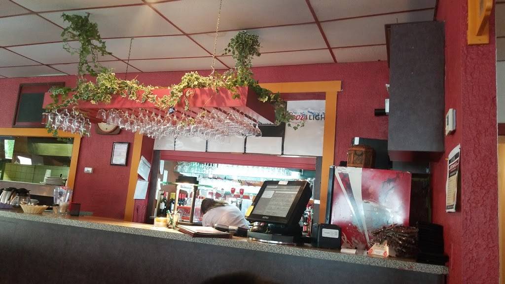 Aux Portes | restaurant | 1221 Rue Saint-Paul, Farnham, QC J2N 2L2, Canada | 4502931104 OR +1 450-293-1104