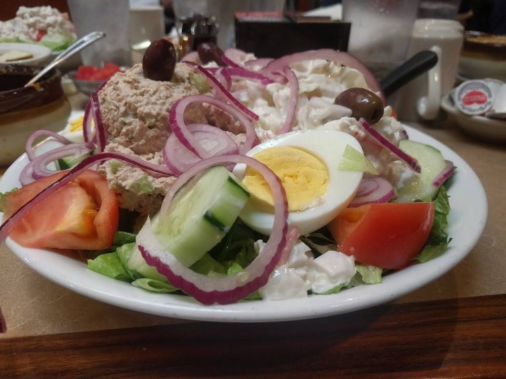 Harveys Family Restaurant | restaurant | 657 W 31st St, Chicago, IL 60616, USA | 3122255022 OR +1 312-225-5022