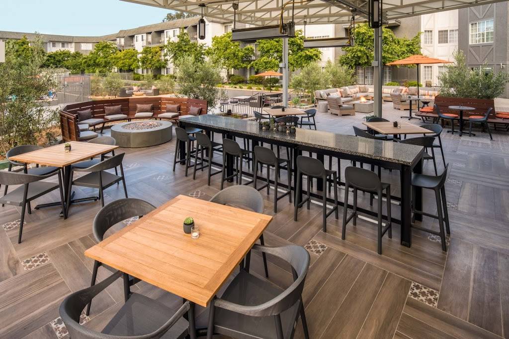 Coastal Kitchen | restaurant | 15575 Jimmy Durante Blvd, Del Mar, CA 92014, USA | 8587646057 OR +1 858-764-6057