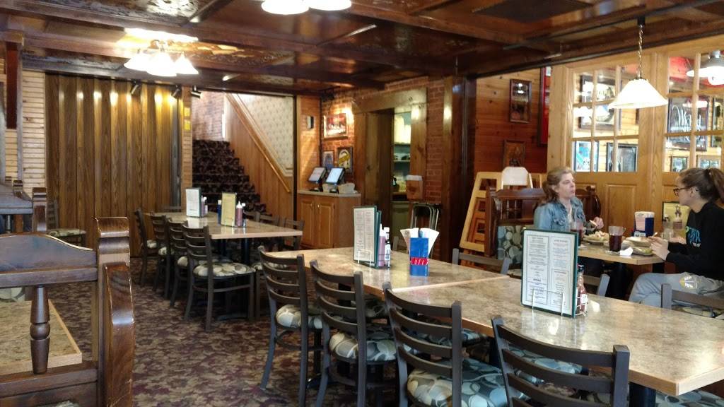 Big T Restaurant | restaurant | 155 N Main St, Lawton, MI 49065, USA | 2696241200 OR +1 269-624-1200