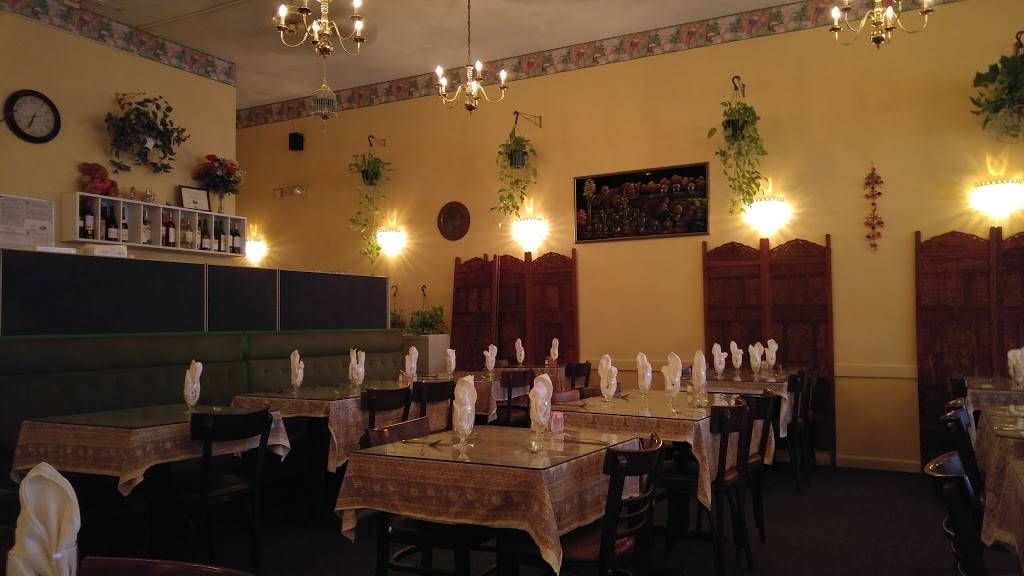 India Palace | restaurant | 28 Main St, Northampton, MA 01060, USA | 4135844892 OR +1 413-584-4892