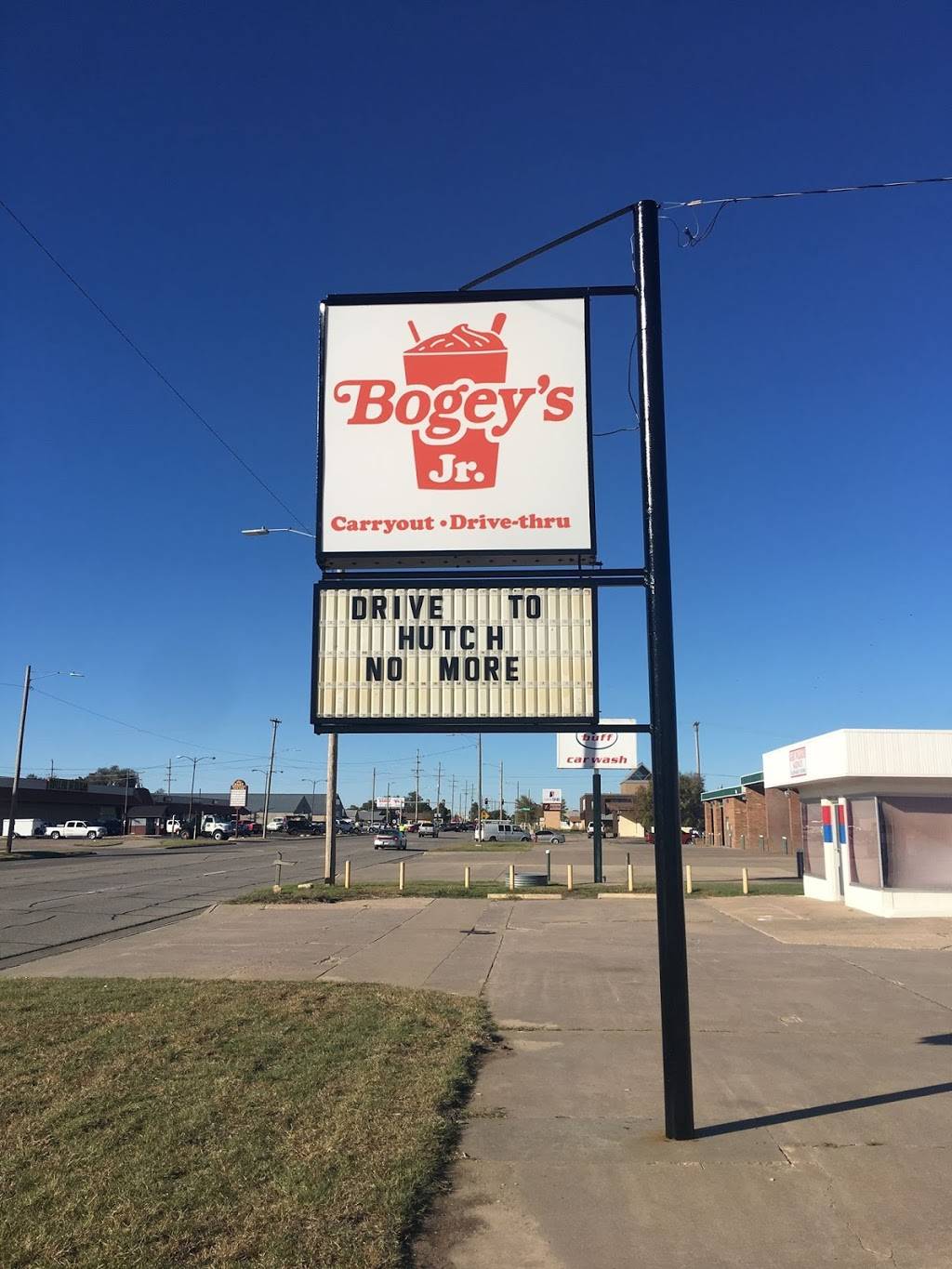 Bogey’s Junior | restaurant | 400 N Main St, South Hutchinson, KS 67505, USA | 6202592094 OR +1 620-259-2094