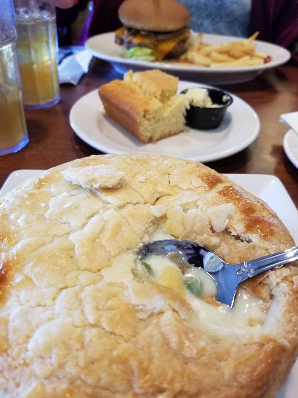 Marie Callenders | restaurant | 8175 W Sahara Ave, Las Vegas, NV 89117, USA | 7023410232 OR +1 702-341-0232