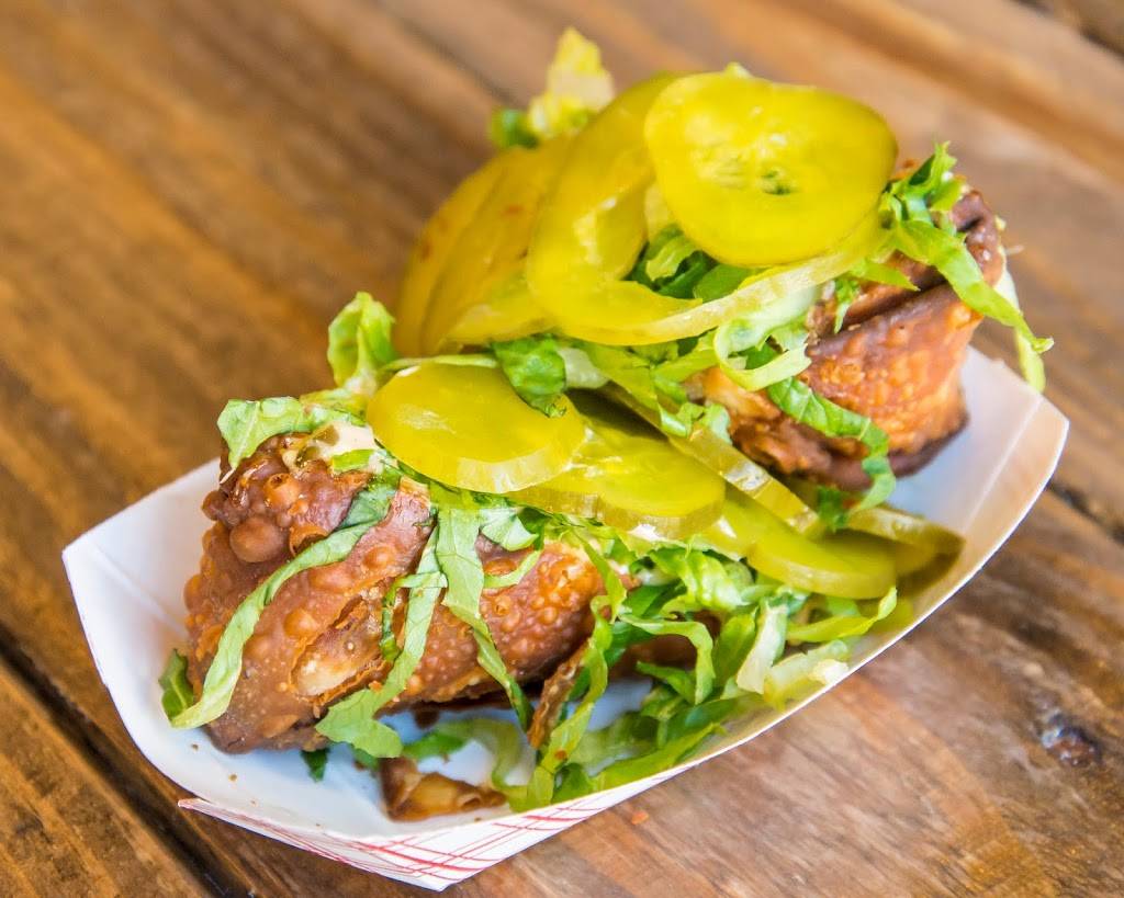 Meggrolls | restaurant | 107 N Fayette St, Alexandria, VA 22314, USA | 5713120399 OR +1 571-312-0399