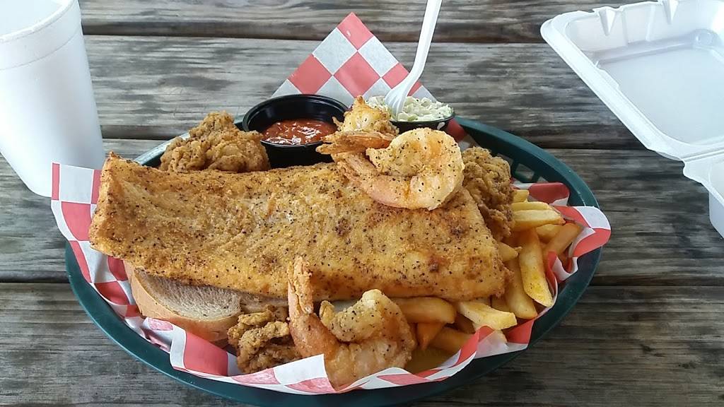 Passtime Fish House | restaurant | 10801 Locust Rd, Louisville, KY 40299, USA | 5022674633 OR +1 502-267-4633