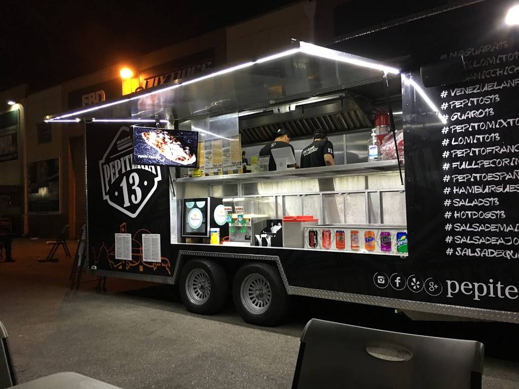 Pepiteria 13 | restaurant | 7436 NW 55th St, Miami, FL 33166, USA | 7864614312 OR +1 786-461-4312