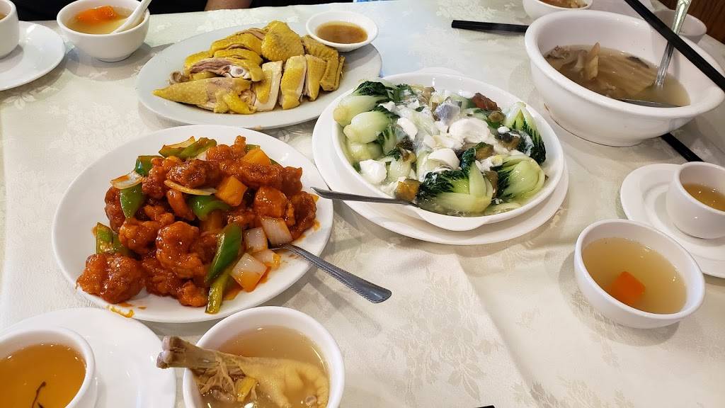 人人菜館 | restaurant | E, 324 Hwy 7 #8, Richmond Hill, ON L4B 1A6, Canada | 9058862313 OR +1 905-886-2313