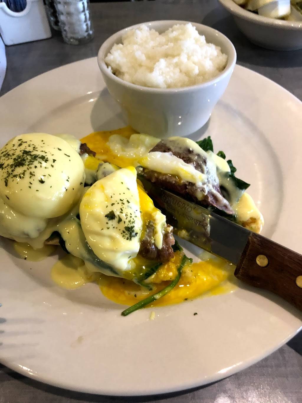 Taylors Cafe | restaurant | 6144 Ridge Ave, Philadelphia, PA 19128, USA | 2154831411 OR +1 215-483-1411