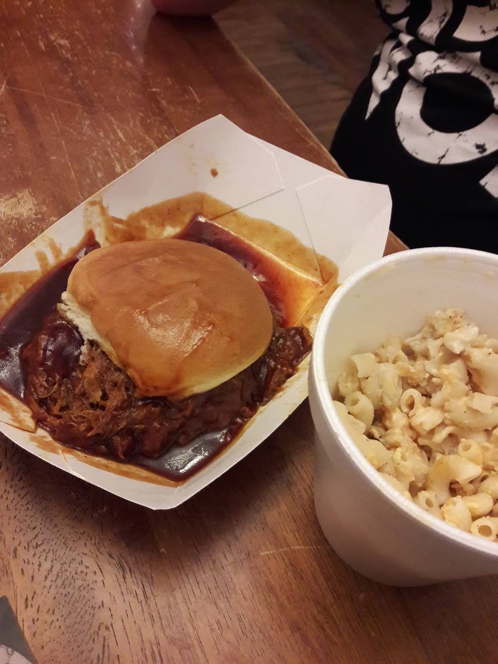 Homeys Que & Grill | restaurant | 1100 S 13th St, Terre Haute, IN 47802, USA | 8122322195 OR +1 812-232-2195