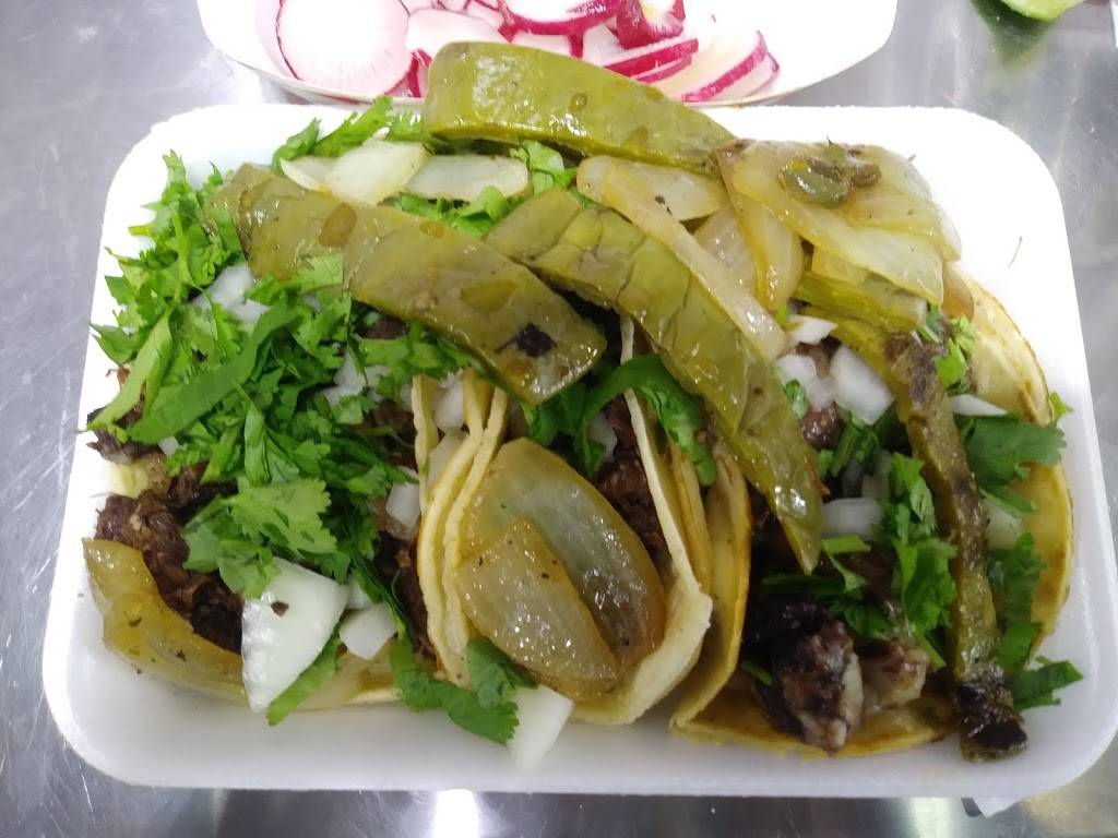 Alebrijes grill taco truck | restaurant | 100-198 W Cubbon St, Santa Ana, CA 92701, USA | 7146553253 OR +1 714-655-3253