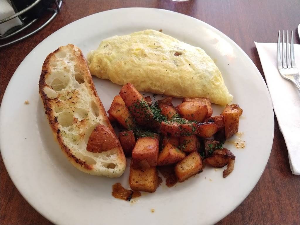 Cafe Grillades | cafe | 851 Cherry Ave #16, San Bruno, CA 94066, USA | 6505893778 OR +1 650-589-3778