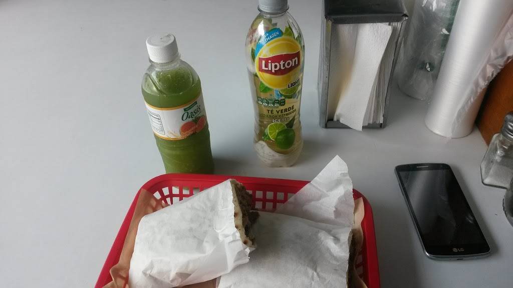 BURROS EL TOCAYO | restaurant | Calle Morelos 5269, Hipodromo, 22106 Tijuana, B.C., Mexico | 016646662744 OR +52 664 666 2744