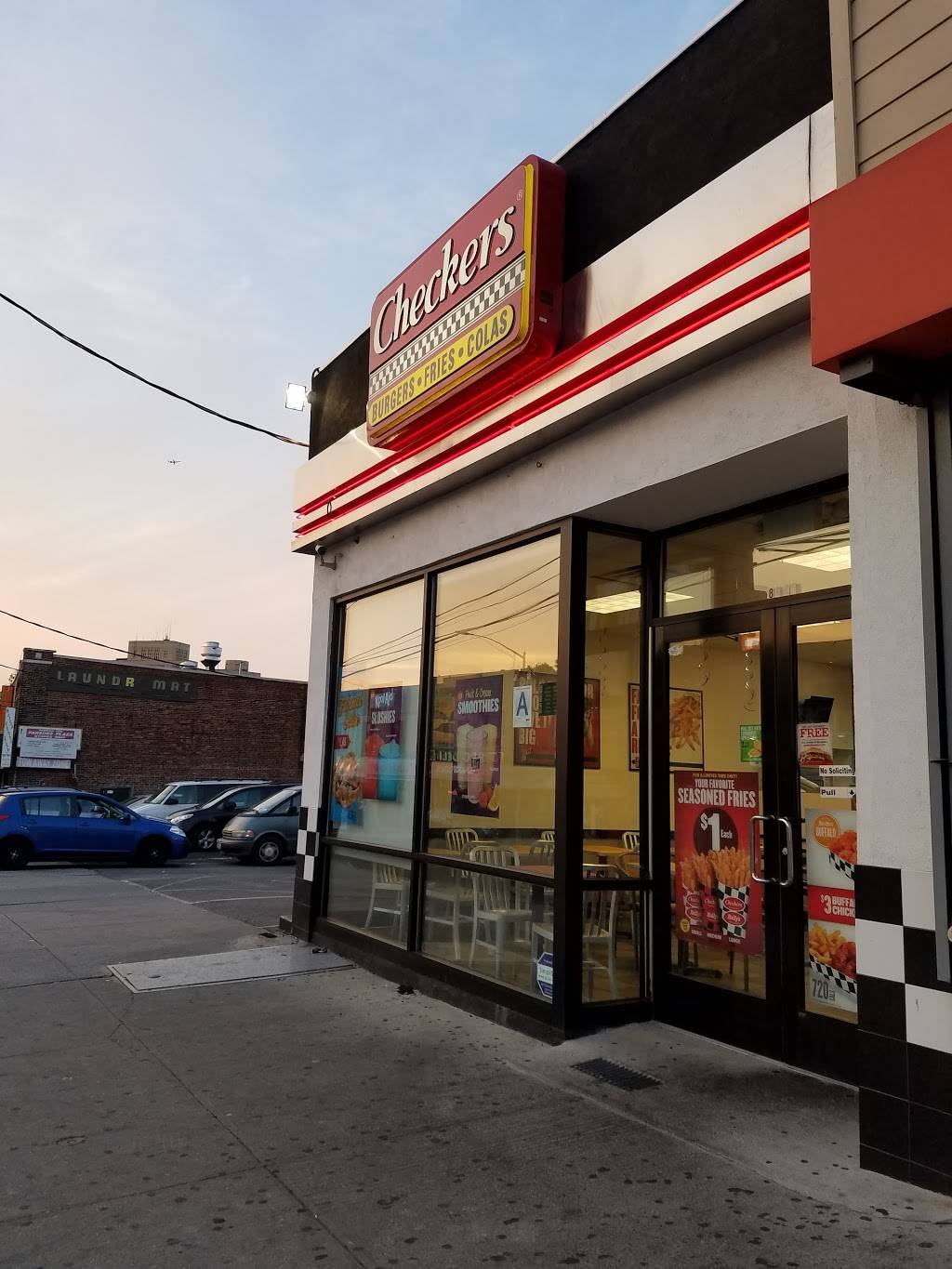 Checkers | restaurant | 8345 Parsons Blvd, Jamaica, NY 11432, USA | 7182914738 OR +1 718-291-4738