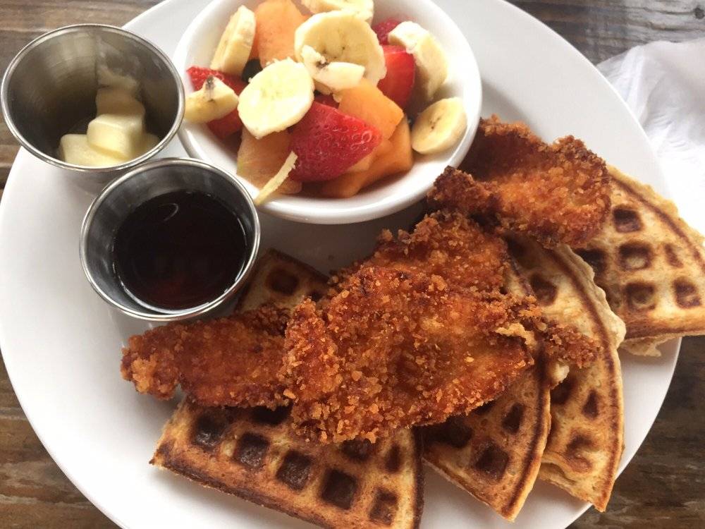 Slider Inn | restaurant | 2117 Peabody Ave, Memphis, TN 38104, USA | 9017251155 OR +1 901-725-1155