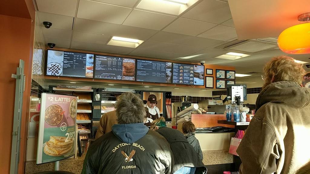 Dunkin | bakery | 611 E Main St, Middleburg, PA 17842, USA | 5708372500 OR +1 570-837-2500