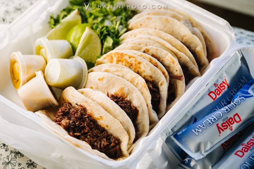 El Tacaso | restaurant | 10025 Harry Hines Blvd, Dallas, TX 75220, USA | 4693359055 OR +1 469-335-9055