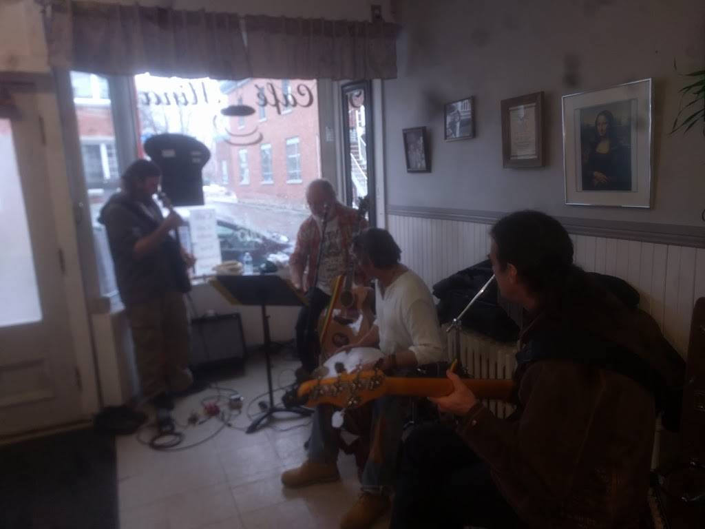 Mina Cafe | restaurant | 104 Rue Saint-Eustache, Saint-Eustache, QC J7R 2K9, Canada | 4504739009 OR +1 450-473-9009