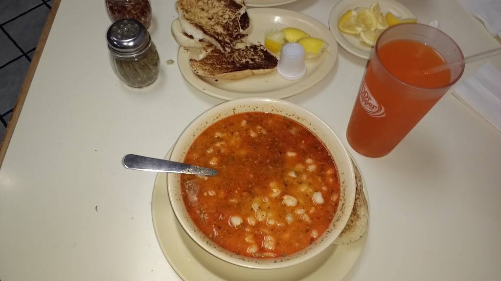 Hamburger House | restaurant | 676 N Carolina Dr, El Paso, TX 79915, USA | 9155935750 OR +1 915-593-5750