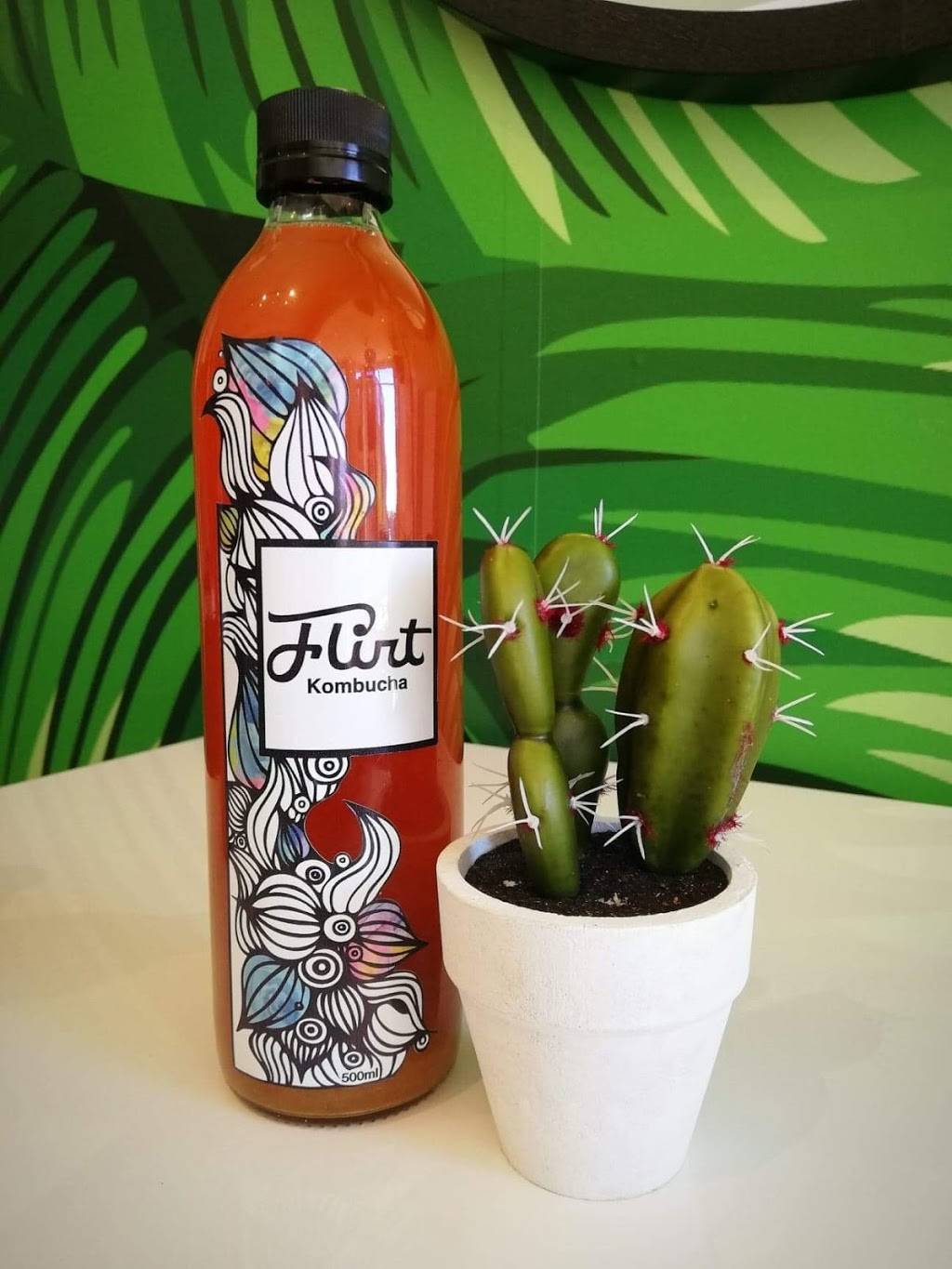 Olivia Bistro-Boutique | restaurant | 58 Rue Eddy, Gatineau, QC J8X 2V9, Canada | 8195256800 OR +1 819-525-6800