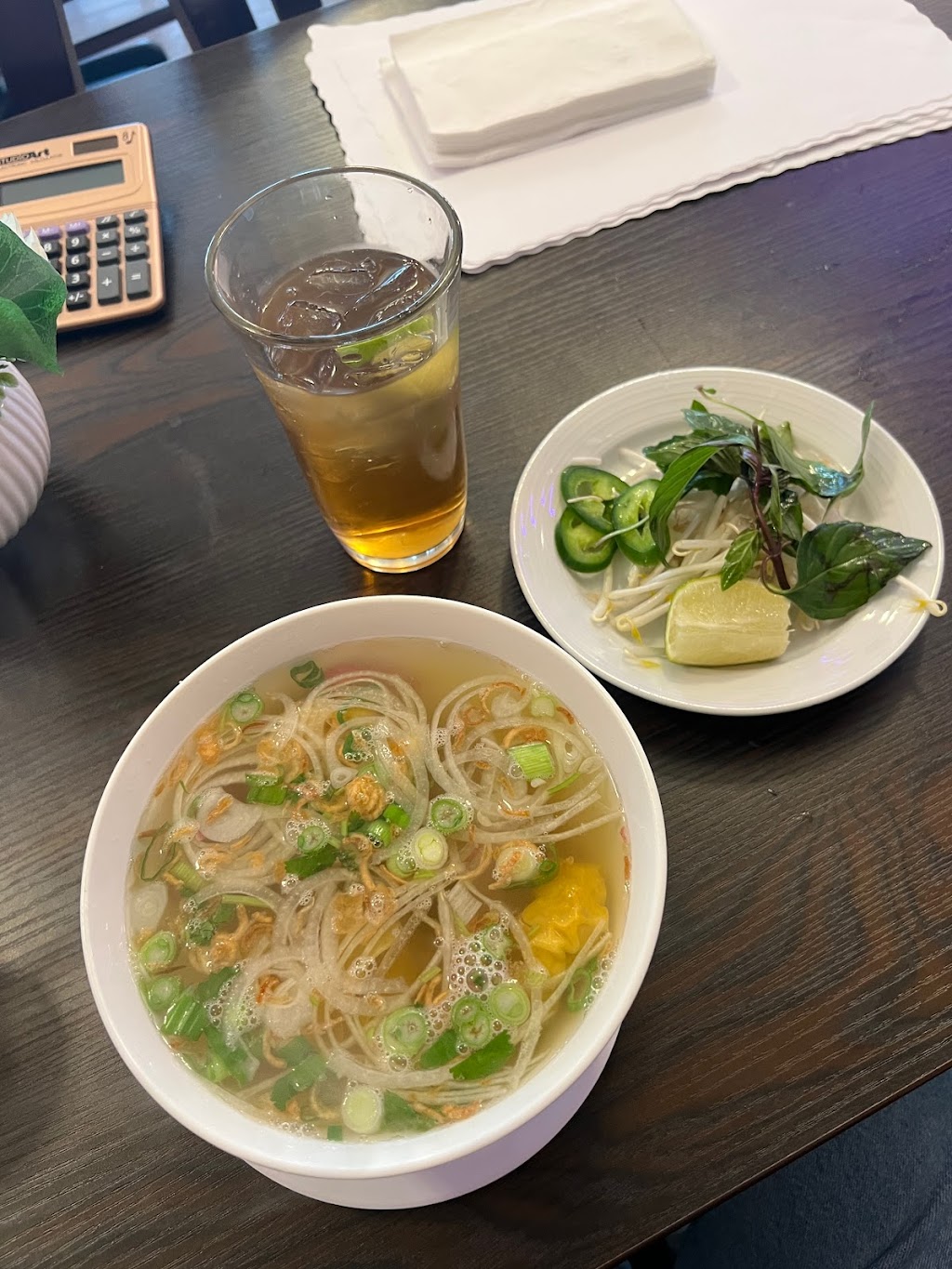 LOTUS BISTRO | restaurant | 2180 Harbor Blvd G1, Costa Mesa, CA 92627, USA | 9492876827 OR +1 949-287-6827