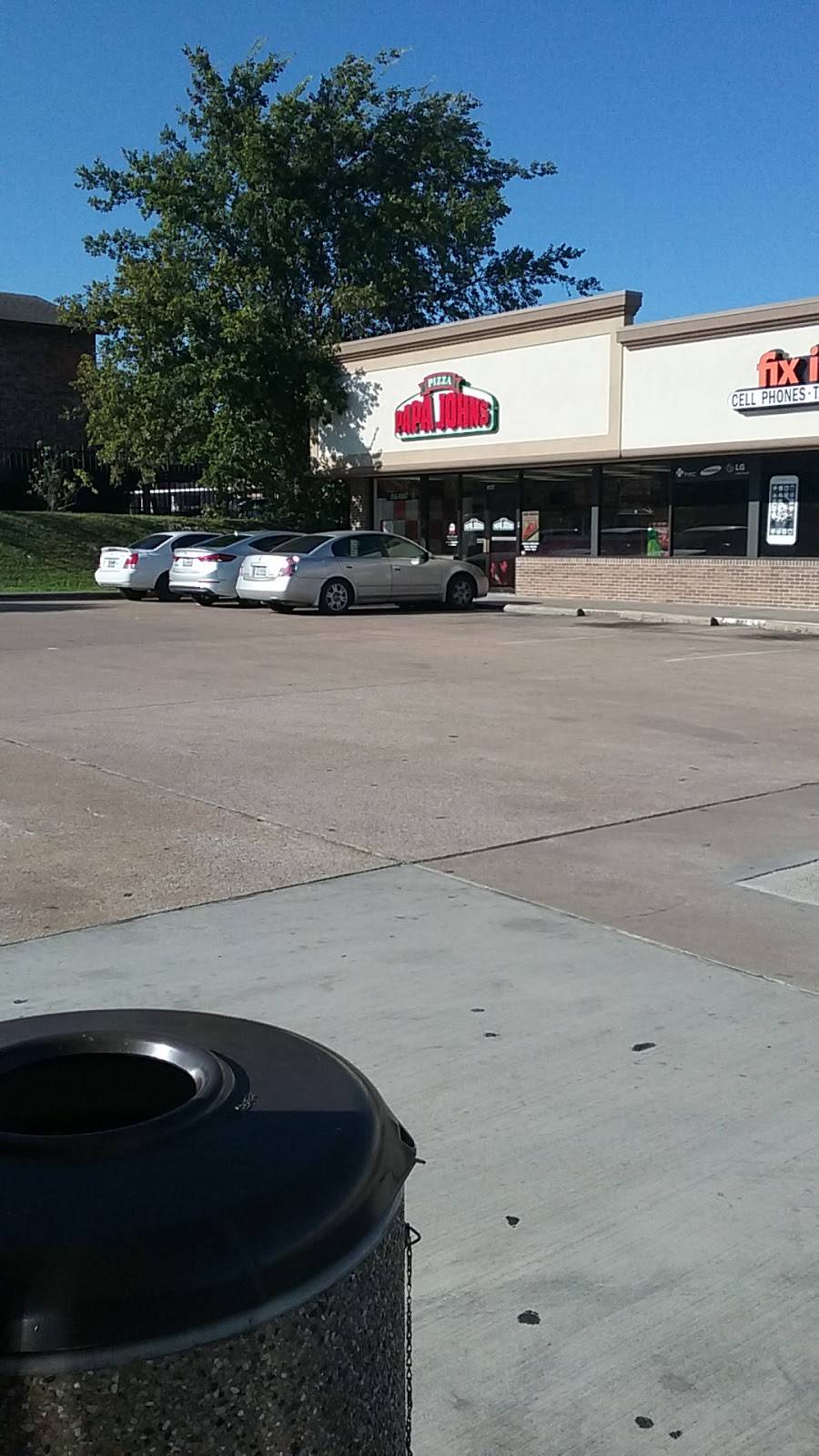 Papa Johns Pizza | restaurant | 5416 S Hulen St, Fort Worth, TX 76132, USA | 8172639597 OR +1 817-263-9597