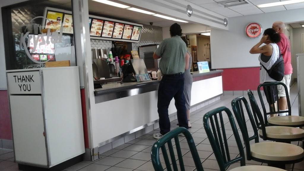 Krystal | meal takeaway | 7215 Strawberry Plains, Knoxville, TN 37914, USA | 8655235133 OR +1 865-523-5133