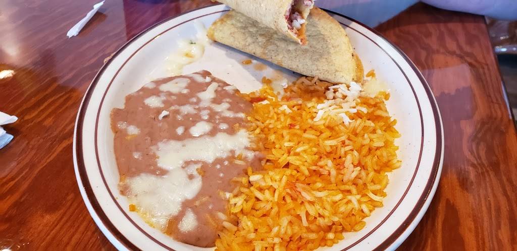 El Vaquero West | restaurant | 9979 Sowder Village Square, Manassas, VA 20109, USA | 7033355725 OR +1 703-335-5725