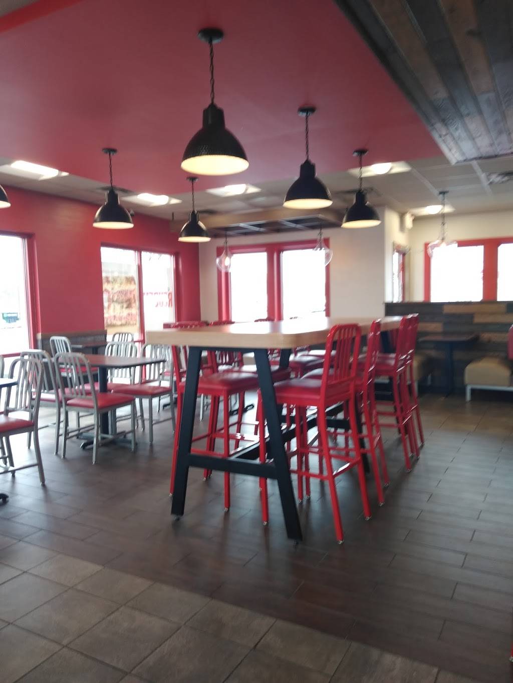 Arbys | restaurant | 1652 E Stone Dr, Kingsport, TN 37660, USA | 4232451767 OR +1 423-245-1767