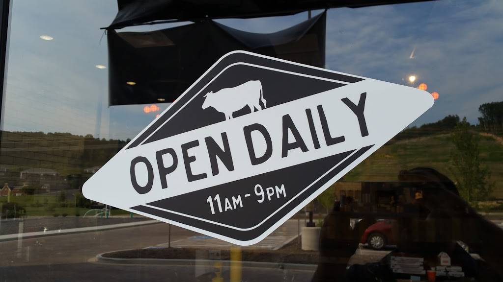 Dickeys Barbecue Pit | restaurant | 10853 Hardin Valley Rd, Knoxville, TN 37932, USA | 8654548338 OR +1 865-454-8338