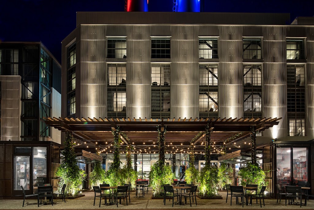 Riverside Sushi | restaurant | 500 W River St, Savannah, GA 31401, USA | 9123739135 OR +1 912-373-9135