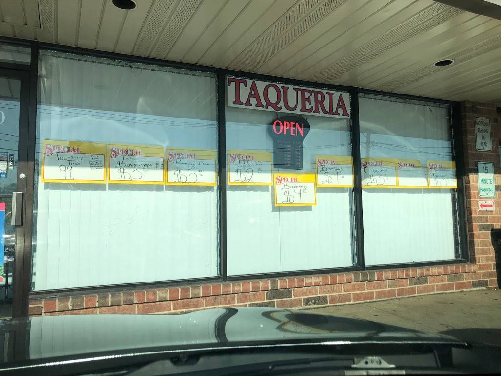 La Mexicana | restaurant | 105 N 1st St, Cary, IL 60013, USA | 8474625810 OR +1 847-462-5810