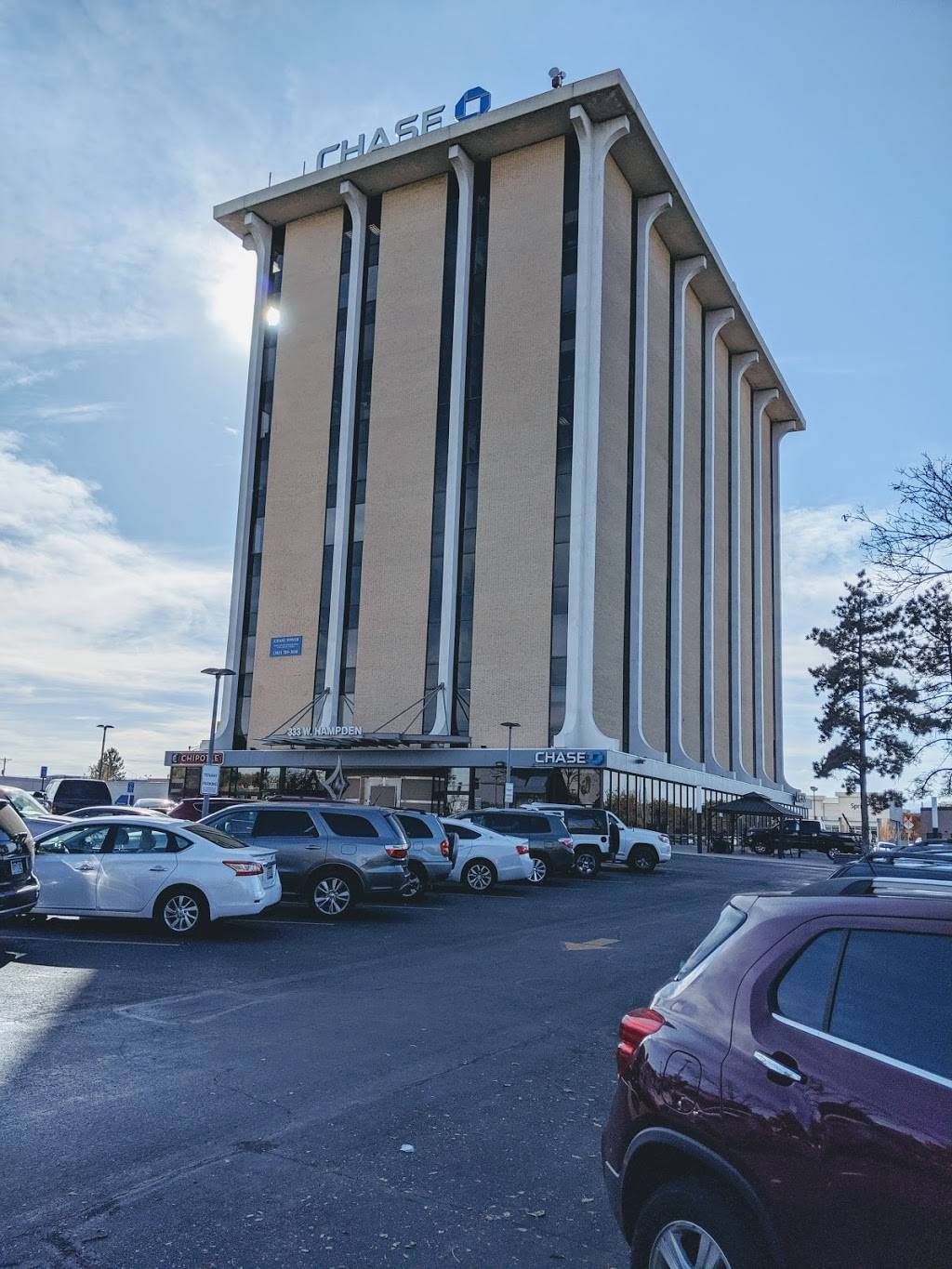 Chipotle Mexican Grill | restaurant | 333 W Hampden Ave #110, Englewood, CO 80110, USA | 3037613411 OR +1 303-761-3411